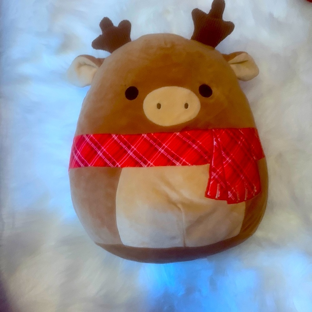 Squishmallow raindeer special edition